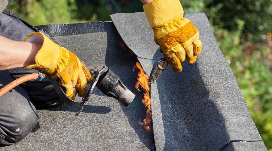 Expert Emergency Roof Repairs services in Stone Creek, OH